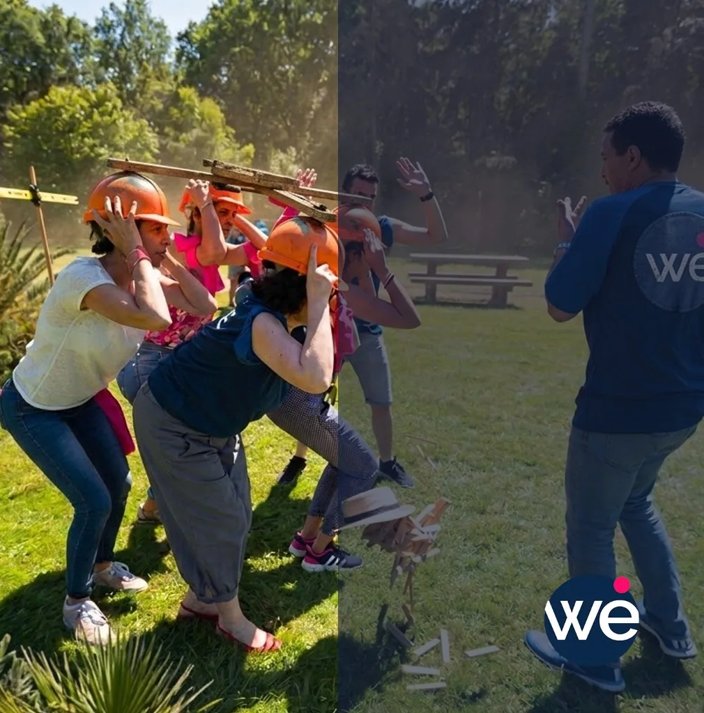 Défi sportif en plein air : équipes portant une poutre ensemble lors d'un team building outdoor au Maroc